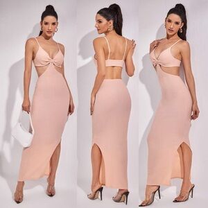 Cutout Solid Split Hem Maxi Dress